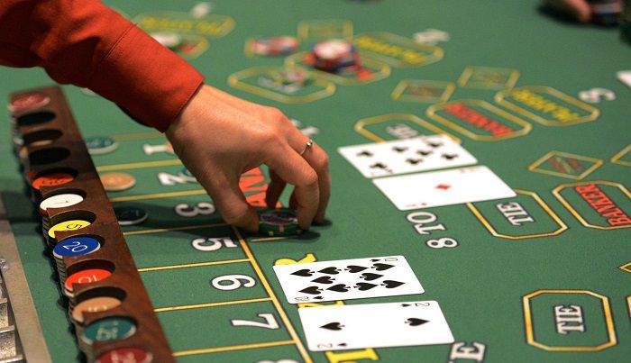 100Win cung cấp rất nhiều trò chơi bài trực tuyến đa dạng - 100Win